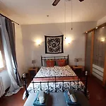Locchi Gæstehus Firenze